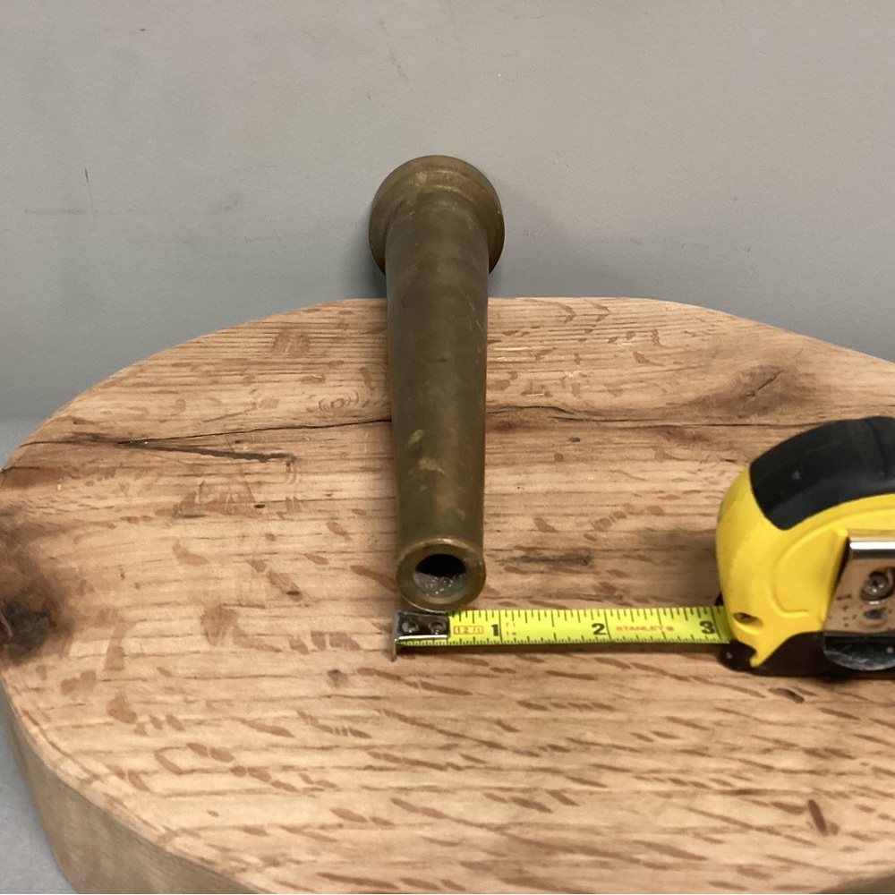 🟡 Vintage Elkhart Brass Mtg Co. Fireman’s Hose Nozzle - 10” Solid Brass w/seal - Picture 12 of 13